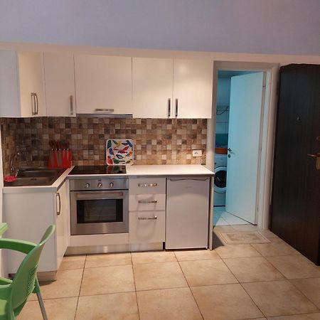 Olives Residence Dhërmi Habitación foto