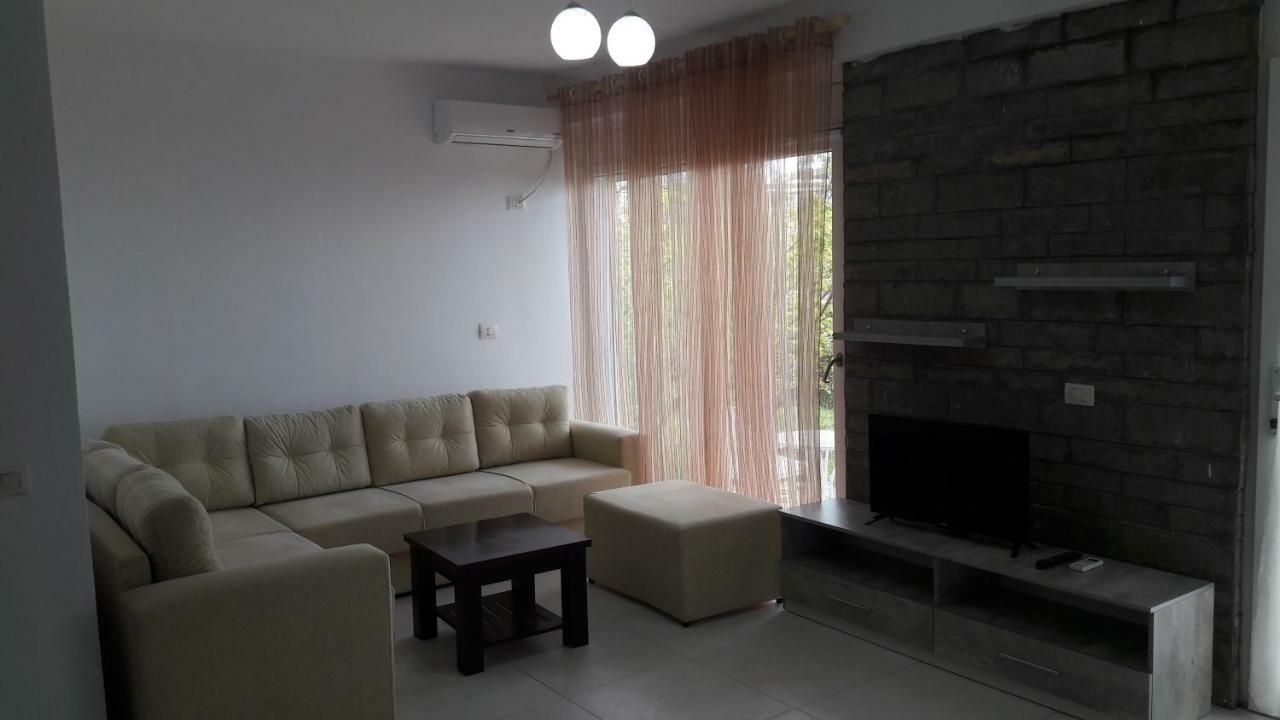 Olives Residence Dhërmi Exterior foto